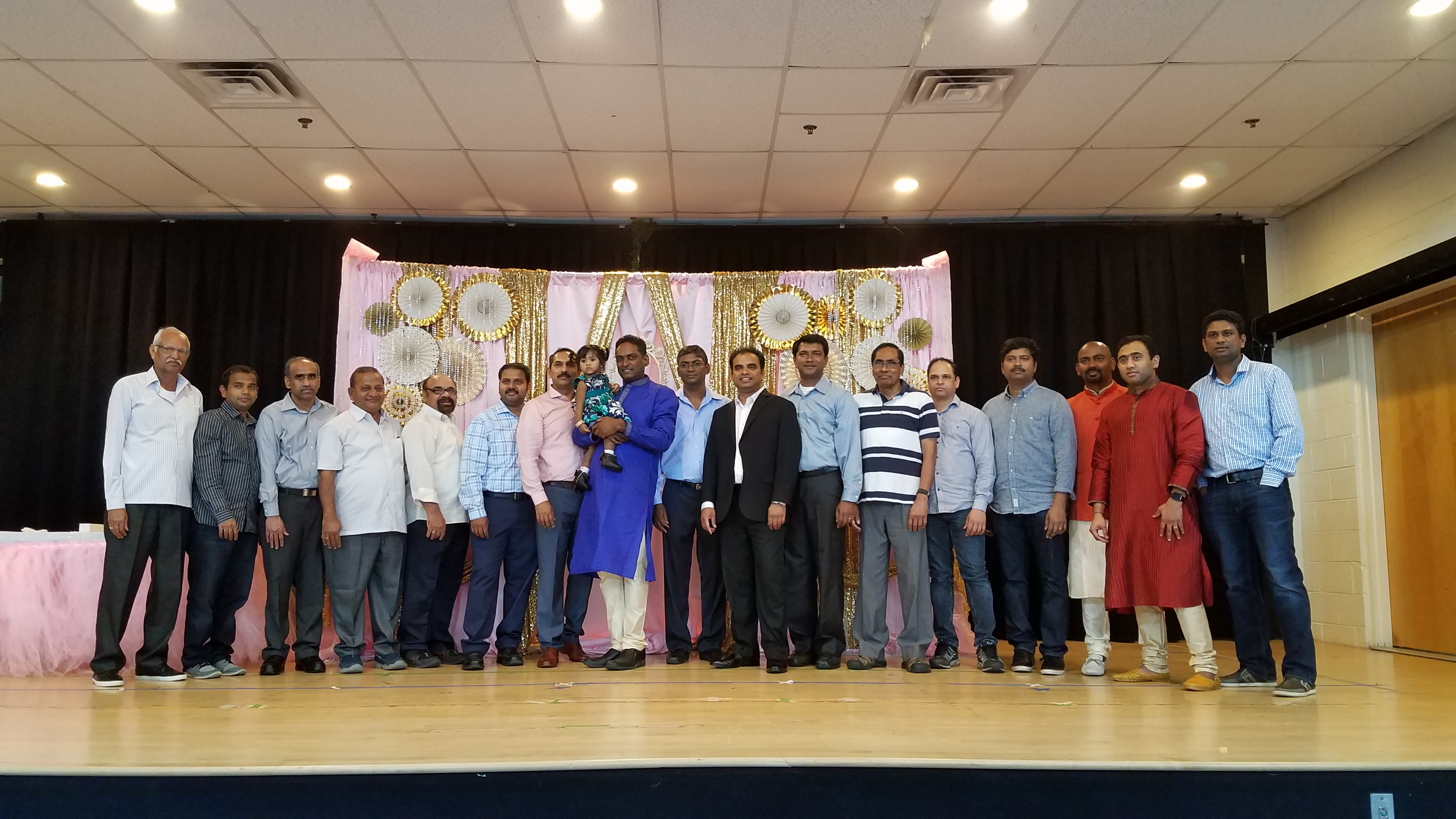 First slide [800x400]