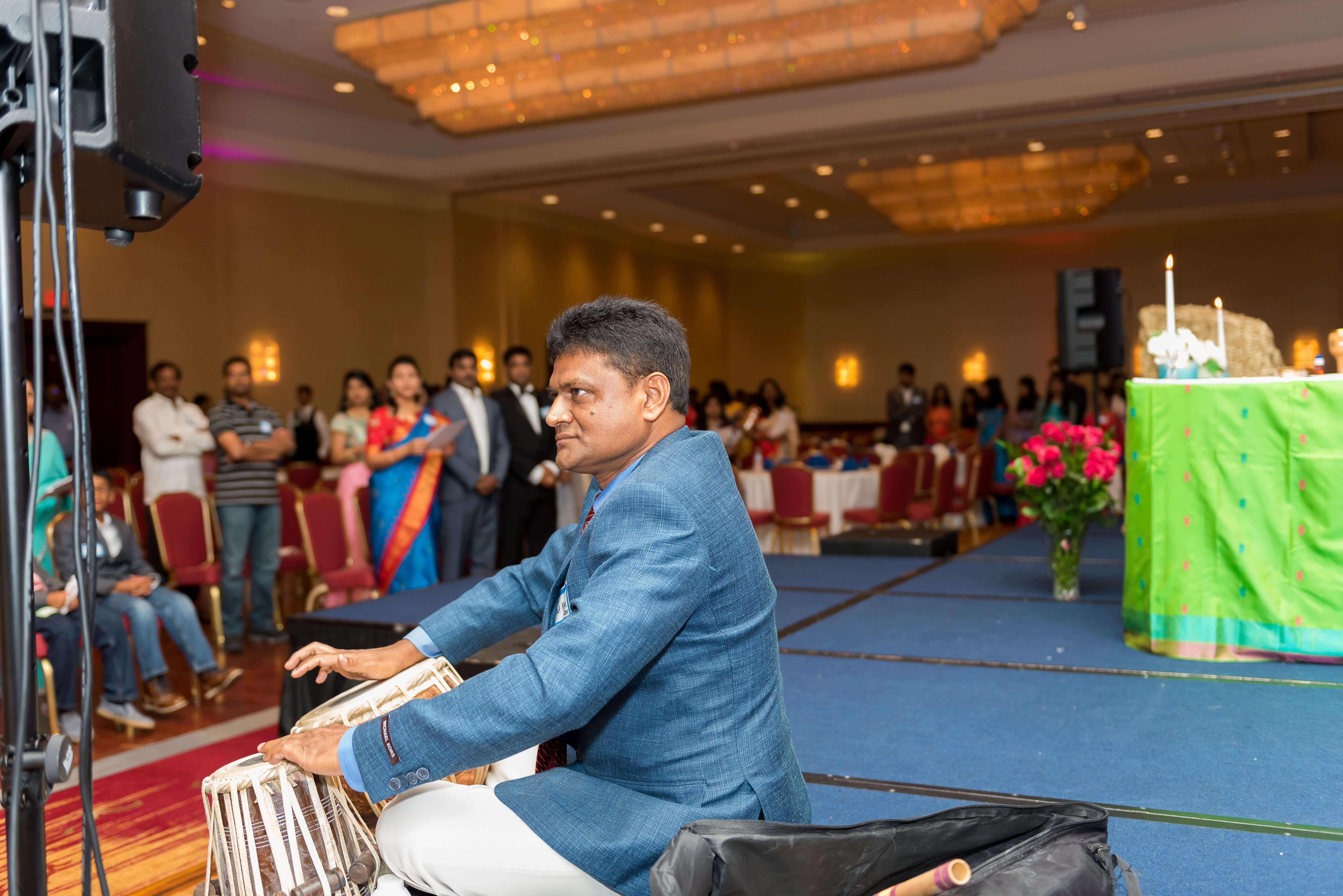 First slide [800x400]